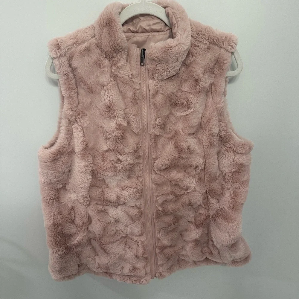 8/$20 Nicole miller reversible vest - Picture 1 of 6